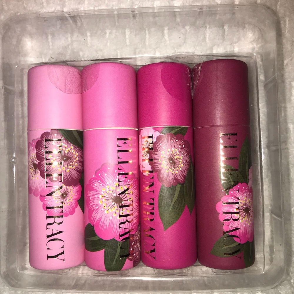 Ellen Tracy lip balm